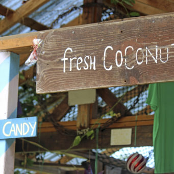 3 Common Myths about Hawaiian Food
