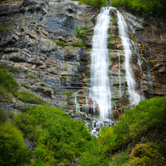 Scenic Sunday Drives: Bridal Veil Falls